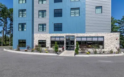 Casco Bay Hotel Portland Airport - Maine Mall, an Ascend Collection Hotel