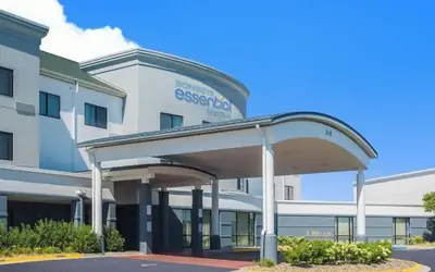 Sonesta Essential Junction City