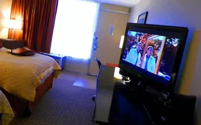 Norfolk Country Inn & Suites