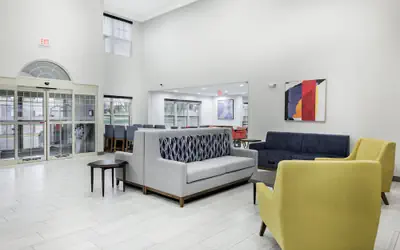 Holiday Inn Express & Suites Zion by IHG