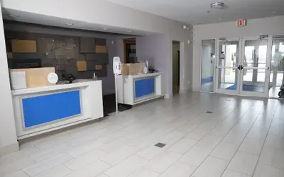 Holiday Inn Express Toledo West - Napoleon by IHG