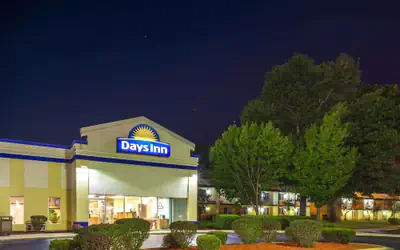 Days Inn by Wyndham Portage/Indiana Dunes National Park