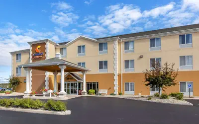 Comfort Suites Escanaba West