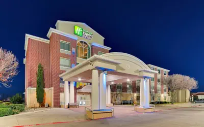 Holiday Inn Express & Suites Lake Worth by IHG