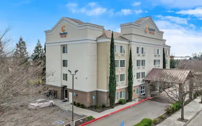 Comfort Suites Clovis - Fresno