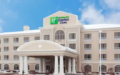 Holiday Inn Express Hotel & Suites Rockford-Loves Park by IHG