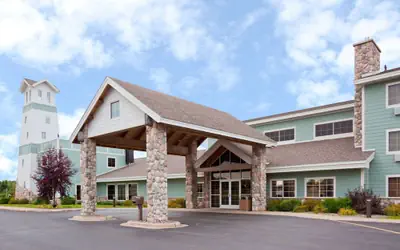 AmericInn by Wyndham Wetmore Munising
