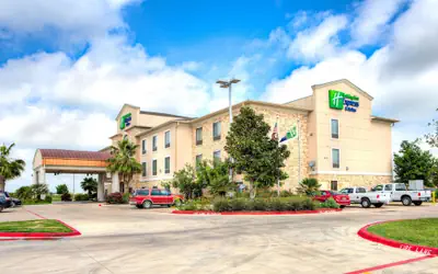 Holiday Inn Express & Suites Austin NE - Hutto by IHG