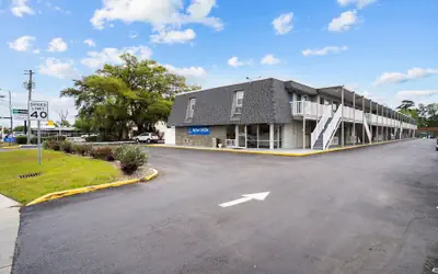 Studio 6 Wilmington, NC