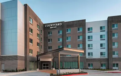 Courtyard by Marriott Houston Sugar Land/Lake Pointe