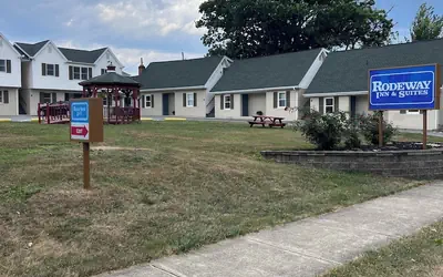 Rodeway Inn & Suites Hershey Chocolate Avenue