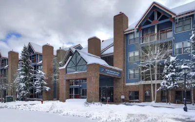 River Mtn Lodge E116C - Studio Condo by RedAwning