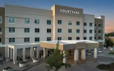 Courtyard by Marriott Atlanta Kennesaw