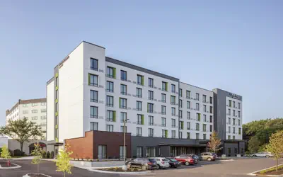 Courtyard by Marriott Minneapolis West