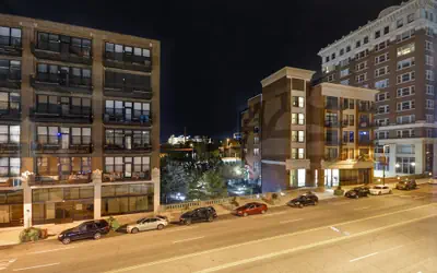 Hotel Indigo Kansas City - The Crossroads by IHG