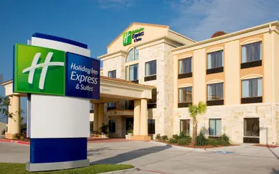 Holiday Inn Express Suites Beeville by IHG