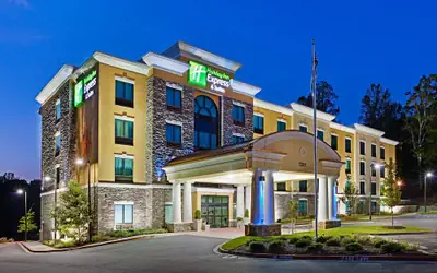 Holiday Inn Express & Suites Clemson by IHG