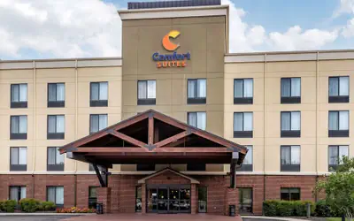 Comfort Suites Manchester near Arnold AFB