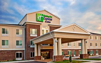 Holiday Inn Express Hotel & Suites Dubuque by IHG
