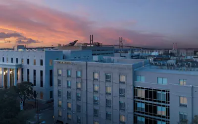 SpringHill Suites Savannah Downtown / Historic District