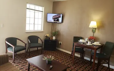 Affordable Suites Burlington