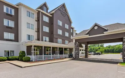 Country Inn & Suites by Radisson, Princeton, WV