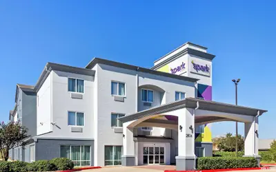 Spark by Hilton Pearland