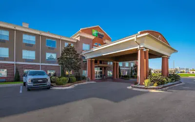 Holiday Inn Express Hotel & Suites Okmulgee by IHG