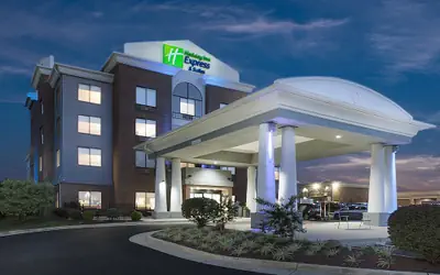 Holiday Inn Express Hotel & Suites Culpeper by IHG
