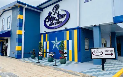 R Nite Star Inn & Suite