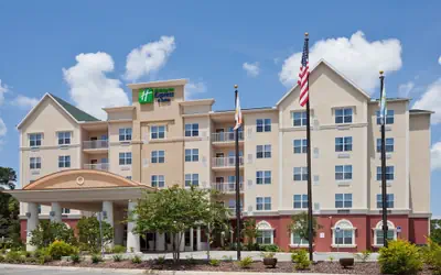 Holiday Inn Express & Suites Lakeland North - I-4 by IHG