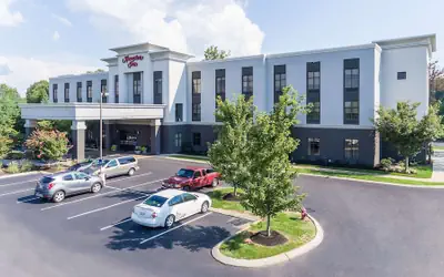 Hampton Inn White House