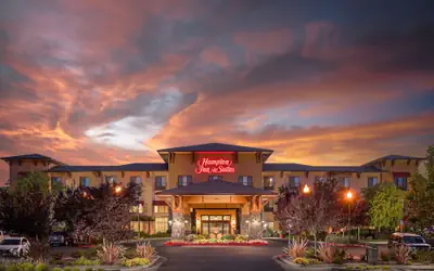 Hampton Inn & Suites Windsor - Sonoma Wine Country