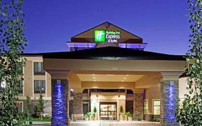 Holiday Inn Express & Suites Logan by IHG
