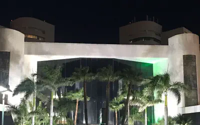 Sunchase Inn & Suites