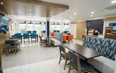 Holiday Inn Express Hotel & Suites Kodak East - Sevierville by IHG