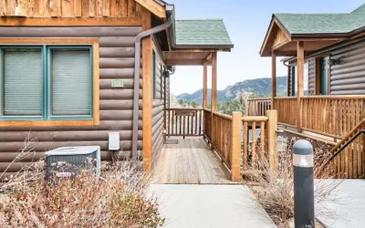 Teepee Mountain 12a 2 Bedroom Condo by RedAwning