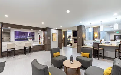 Staybridge Suites IAH Airport East by IHG