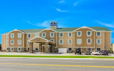 Cobblestone Hotel and Suites Torrington