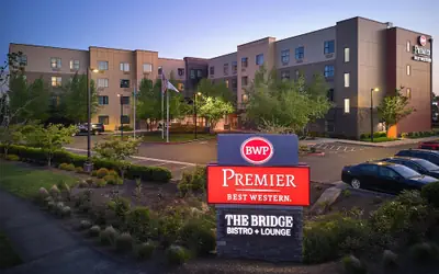 Best Western Premier Hotel at Fisher's Landing