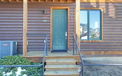 Mount Cirrus 10b 2 Bedroom Condo by RedAwning