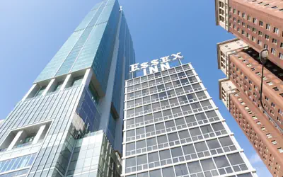 Le Méridien Essex Chicago