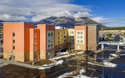 La Quinta Inn & Suites by Wyndham Flagstaff East I-40