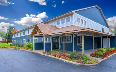 Northwoods Inn & Suites