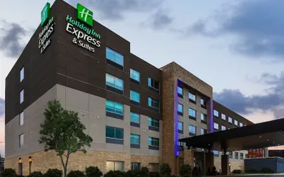Holiday Inn Express & Suites Chicago O'Hare Airport by IHG
