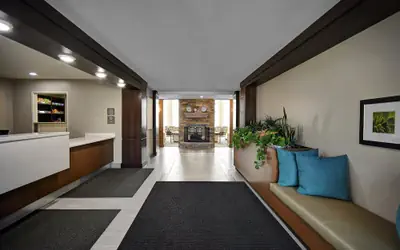 Staybridge Suites Holland by IHG