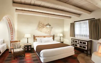 Sagebrush Inn & Suites