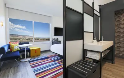 Aloft Omaha Aksarben Village