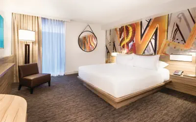 The LINQ Hotel & Casino – A Caesars Rewards Destination