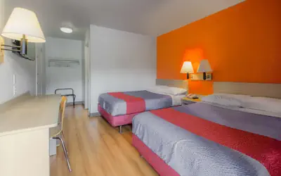 Motel 6-Kelso, WA - Mt. St. Helens